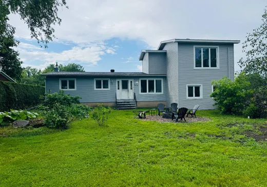 Maison à étages à vendre - 107 Rue Norman, Cowansville, J2K3K7
