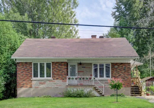 Two or more stories for sale - 1001 Rue De Montcalm, Berthierville, J0K1A0