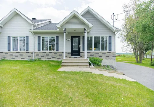 Bungalow à vendre - 1320 Ch. du Chenal-du-Moine, Ste-Anne-De-Sorel, J3P5N3