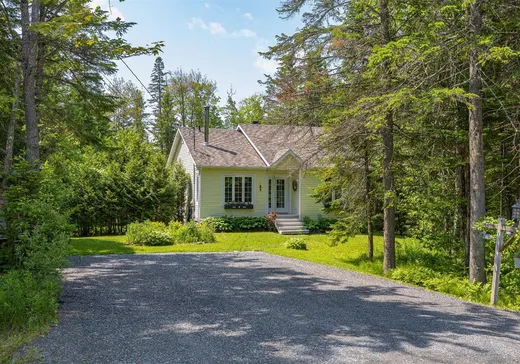 Maison à vendre - 2631 Rue des Coudriers, Rock Forest-Saint-Élie-Deauville, J1R 0G1