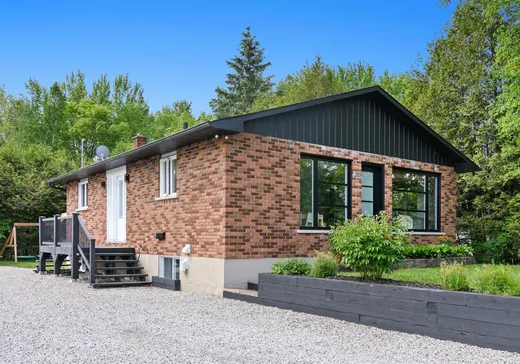 Bungalow for sale - 285 Rue Beaulieu, Maniwaki, J9E1B1