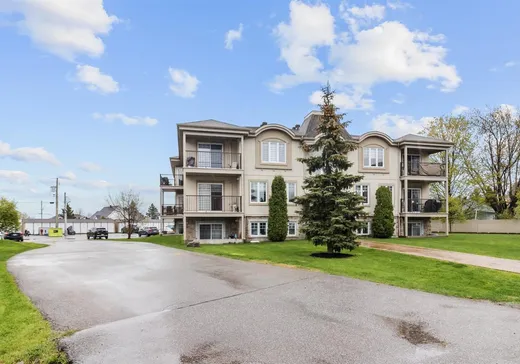 Condo for sale - 100 Rue Ste-Geneviève, Les Cedres, J7T 0C4