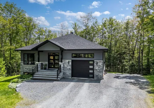 Bungalow for sale - 8 Rue des Mélilots, Saint-Augustin-de-Desmaures, J0B1B0