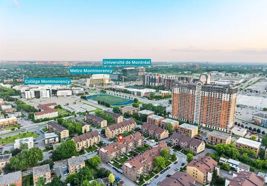 Condo à vendre - 385 Rue Lulli, Laval (Laval-des-Rapides), H7N 1B5