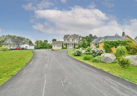 House for sale - 8 Rue de Ste-Croix, Lachute, J0V 1X0
