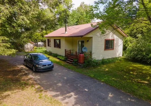House for sale - 140 Rue du Fer-à-Cheval, Huberdeau, J0T 1G0
