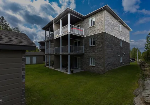 Condo for sale - 349 Av. des Diamants, Sainte-Marie, G6E 4H4