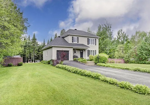 Two or more stories for sale - 183 Ch. de Gosford, Shannon, G3S0W3