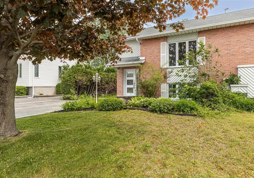 Maison à vendre - 64 Rue de la Normandie, Saint-Césaire, J0L 1M0