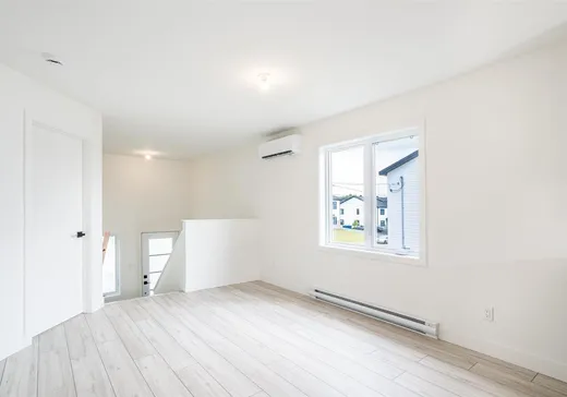 Maison à vendre - 55 Rue St-Pierre, East Angus, J0B 1R0