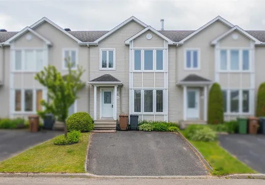 Two or more stories for sale - 1140 Rue Marconi, Drummondville, J2B8E9