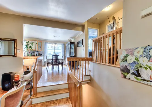 Maison à vendre - 80 Boul. Bellerose O., Laval (Vimont), H7K 2N5