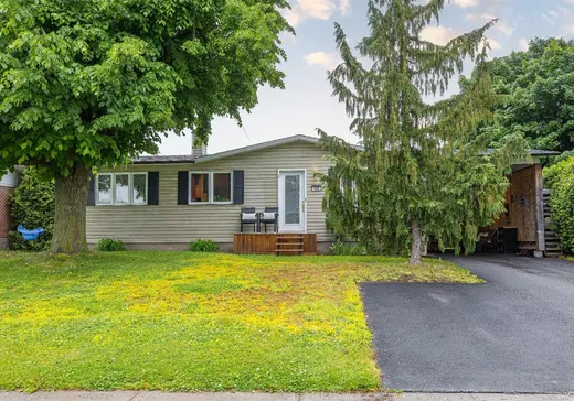 House for sale - 425 Rue Irwin, Granby, J2J 1K5