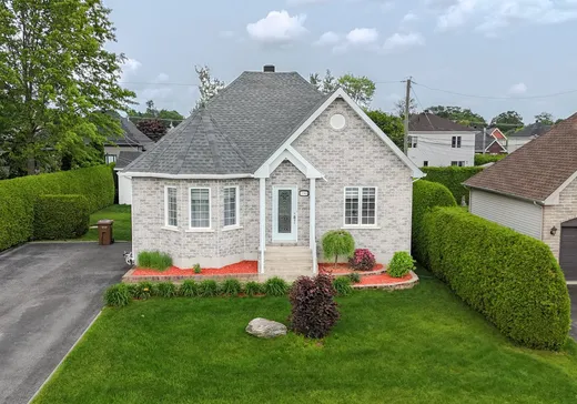 Maison à étages à vendre - 3760 Rue De Tracy, Trois-Rivières, G9B2E7