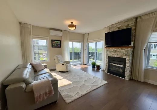 Condo for sale - 55 Rue Lemieux, Granby, J2H 0E8