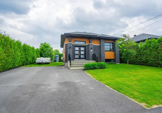 Maison à vendre - 98 Rue Brouillette, Drummondville, J2A 2N2