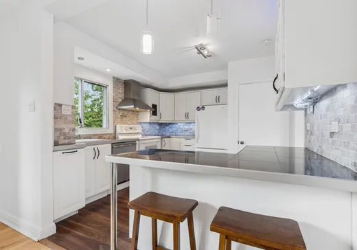 Maison à vendre - 439 Rue du Prince-Arthur, Saint-Lambert, J4R 1G2
