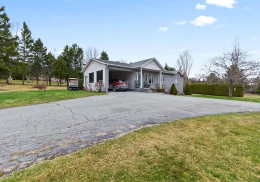 Bungalow à vendre - 440 15e Avenue N., Saint-Georges, G5Z0Z4