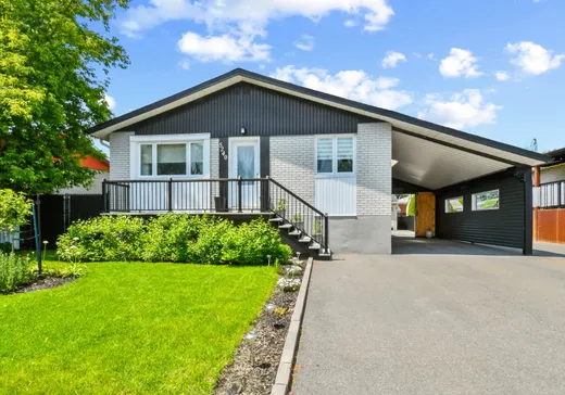 Two or more stories for sale - 5240 Rue Hubert-Guertin, St-Hubert, J3Y2J4