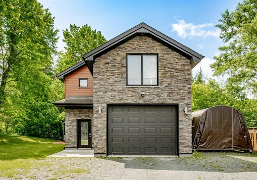 Maison à vendre - 2552 Rue Montante, Sherbrooke, J1H 6M4