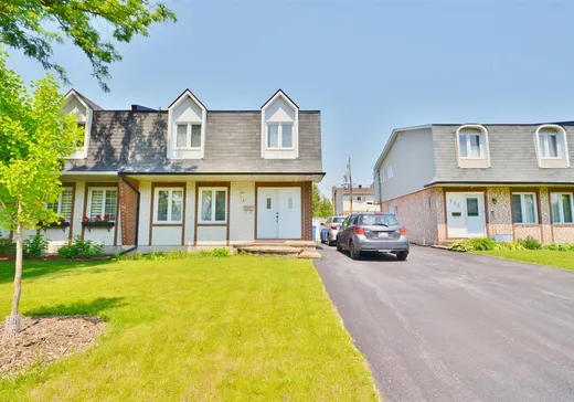 House for sale - 137 Av. des Canots, Pointe-Claire (Montreal Island), H9R 4X3