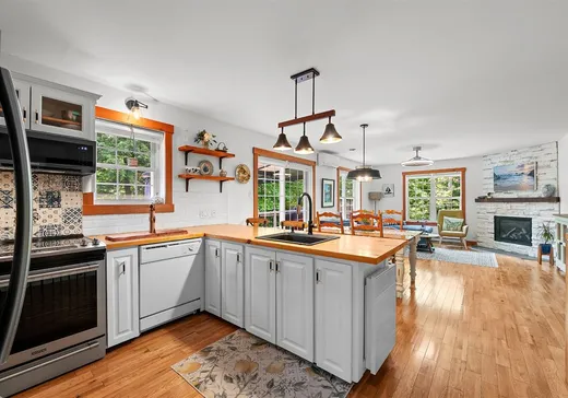 Maison à vendre - 36 Ch. des Papillons, Ste-Anne-Des-Lacs, J0R 1B0