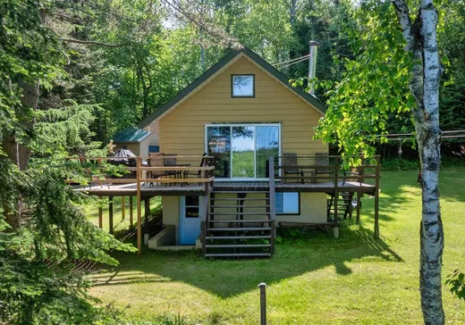 Un étage et demi à vendre - 894 Ch. du Lac-Chaud, Labelle, J0T1R0