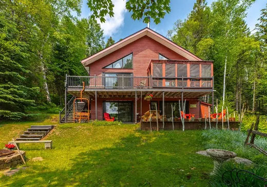 Bungalow à vendre - 22 Rue des Cèdres, Sainte-Agathe-des-Monts, J8C2Z7