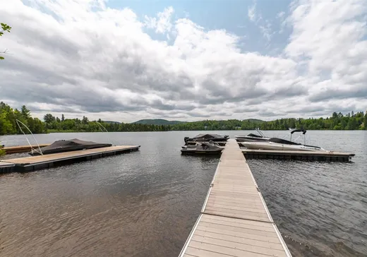 Maison à vendre - 22 Rue des Cèdres, Sainte-Agathe-des-Monts, J8C 2Z7