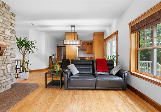 Maison à vendre - 512 Ch. du Roy, Saint-Augustin-de-Desmaures, G3A 1W7