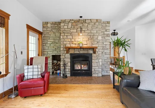 Maison à vendre - 512 Ch. du Roy, Saint-Augustin-de-Desmaures, G3A 1W7