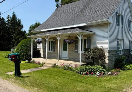 Maison à étages à vendre - 740 Ch. des Dalles, Trois-Rivières, G0X2P0