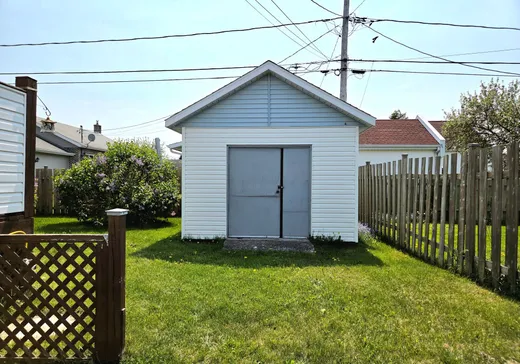 Maison à vendre - 381 Rue Bouillon, Matane, G4W 3N9