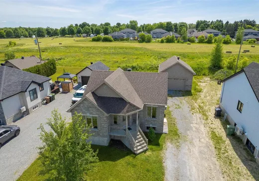 Maison à vendre - 674 Rue de la Promenade, Upton, J0H 2E0