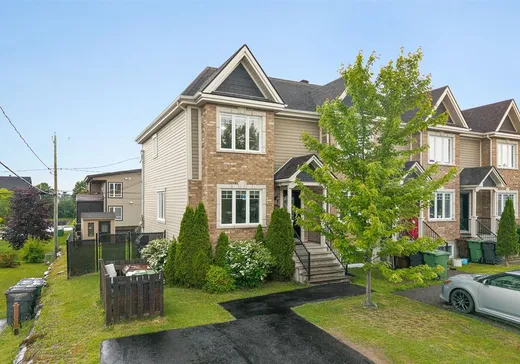 Maison à étages à vendre - 1204 Rue Mansourati, Sherbrooke, J1N0T8