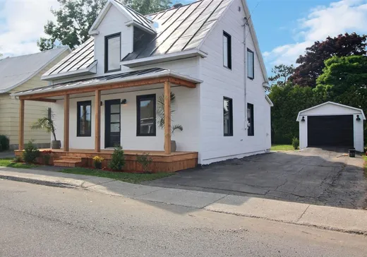 Maison à vendre - 48 Ch. des Raymond, Rivière-du-Loup, G5R 2H7