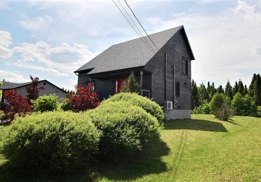 Maison à étages à vendre - 42 Rue de l'Envol, Gaspé, G4X3C4