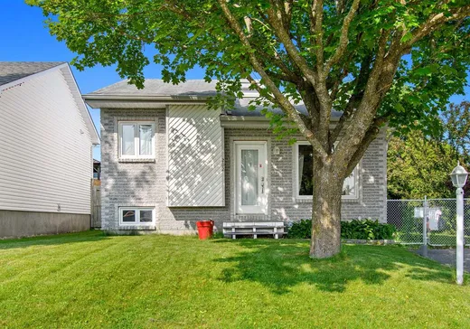 Bungalow for sale - 202 Rue des Aralies, Buckingham, J8M1W9