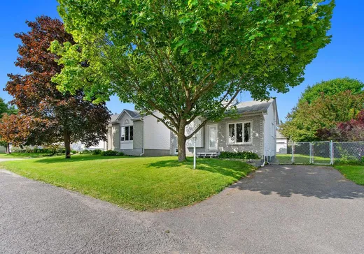 House for sale - 202 Rue des Aralies, Buckingham, J8M 1W9