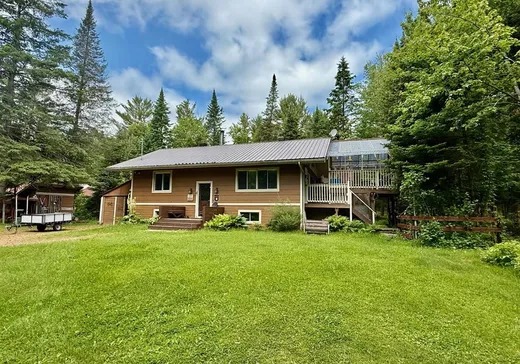 Maison à vendre - 18 3e Avenue, Harrington, J8G 2T1