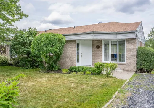 Maison à vendre - 219 26e Avenue, Beauceville, G5X 2B2