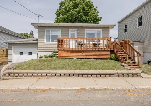 Maison à vendre - 572 Rue St-Onésime, Lévis, G6V 5Z4
