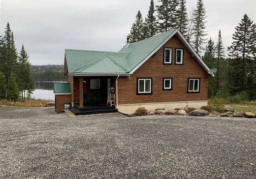 Maison à vendre - 3 Lac de la Grosse Roche, La Tuque, G9X 3N8