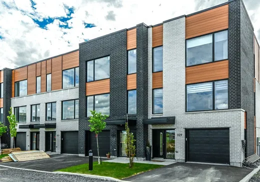 Two or more stories for sale - 329Z Rue de l'Industrie, Beloeil, J3G0V1