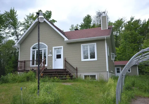 Maison à étages à vendre - 29 8e Rang, st-rosaire, G0Z1K0
