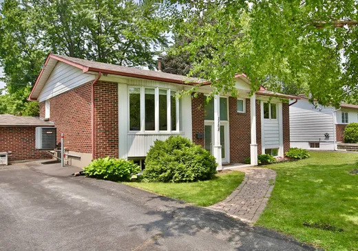 House for sale - 1105 Rue Bagot, Le Vieux-Longueuil, J4M 1E2