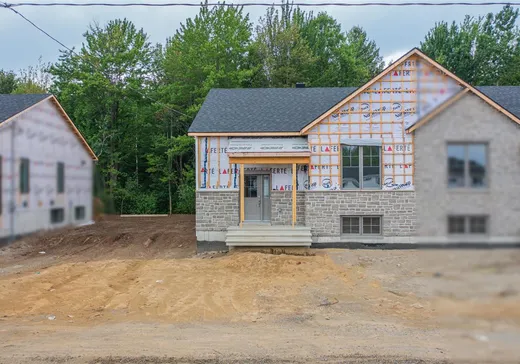 Bungalow à vendre - 128 Rue Raymond, Drummondville, J2A0S2