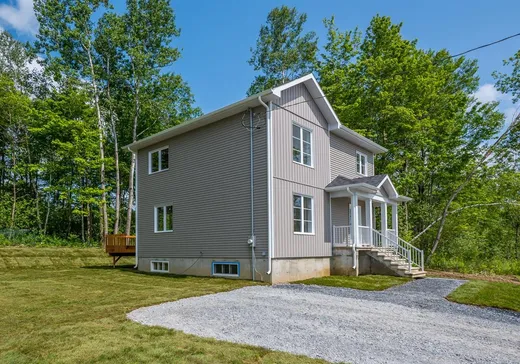 Maison à vendre - 156 Rue Gisèle-Trudeau, Sherbrooke, J1C 0G1