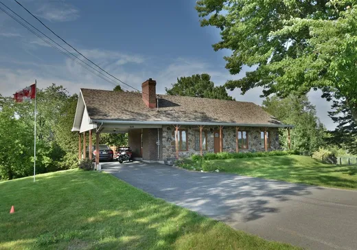 Bungalow for sale - 314 Route 161, Saint-Valère, G0P1M0