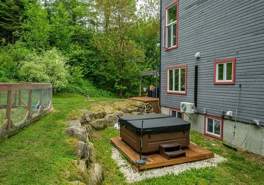 Maison à vendre - 1170-1168 Ch. des Hauteurs, Sainte-Adèle, J8B 1N5
